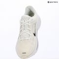 Дамски обувки за бягане Nike Quest 7 summit white/white/metallic silver/black 18