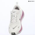 Дамски обувки за бягане Nike Vomero Plus white/bleached lilac/metallic silver 18