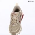 Маратонки за бягане Nike Vomero 18 cream ii/sail/pink smoke 15