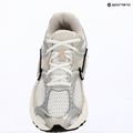 Дамски обувки Nike V5 RNR summit white/sail/black/light orewood brown 10