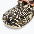 Джапанки Crocs Classic Animal Remix bone/multi animal 8
