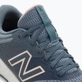 Дамски обувки за бягане New Balance W520LP7 сив 8