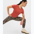 Дамска тениска за йога Sweaty Betty Athlete Crop Seamless Workout terrazzo red 4