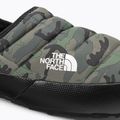 Мъжки зимни чехли The North Face Thermoball Traction Mule V green-black NF0A3UZN33U1 7