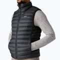 Мъжки елек Patagonia Down Sweater black 4