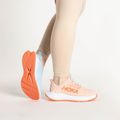 Дамски обувки за бягане HOKA Carbon X 3 peach parfait/summer song 2