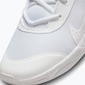Обувки  Nike Omni Multi-Court white/pure platinum/white 8