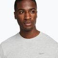 Мъжка тренировъчна тениска Nike Dri-Fit Primary SS dark grey heather/heather/smoke grey 4