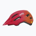 Детска велосипедна каска Giro Fixture II matte red fade 2