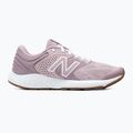 Дамски обувки за бягане New Balance 520V7 розов NBW520RR7.B.065 2