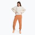 Дамски суитшърт за тренировки New Balance Athletics Remastered French Terry Crewneck сив WT31500GIE 2