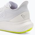 New Balance дамски обувки за бягане New Balance FuelCell Rebel v3 munsell white 9