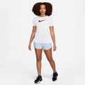 Дамска тениска за тренировки Nike Dri-Fit в бяло/черно 2