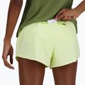 Дамски къси панталони за бягане New Balance RC Seamless 3 Inch lime light 7