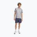 Мъжки къси панталони за бягане Under Armour Launch 7" downpour grey / fire / reflective 2