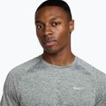 Мъжка тениска за бягане Nike Stride ADV smoke grey / heather 3
