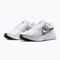 Мъжки обувки за бягане Nike Run Defy white/black 3