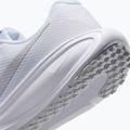 Дамски маратонки за бягане Nike Revolution 8 white/pure platinum 9