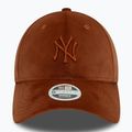 Дамска бейзболна шапка New Era Velour Midi 9FORTY New York Yankees brown 3