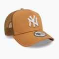 New Era League Essential Trucker New York Yankees бейзболна шапка тъмно бежово