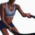 Спортен сутиен Nike Swoosh Medium Support в цвят светлосиньо/бяло 5