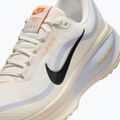 Дамски обувки за бягане Nike Vomero 18 GORE-TEX pale ivory/football grey/sundial/sequola 7