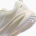 Дамски обувки за бягане Nike Vomero 18 ESS summit white/chalk/sea glass/white 16