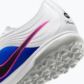 Мъжки футболни обувки Nike Tiempo Maestro Academy TF white/racer blue/pink blast/black 15