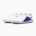 Мъжки футболни обувки Nike Tiempo Maestro Club IC white/racer blue/pink blast/black 10