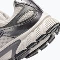 Детски обувки Nike V5 RNR phantom/pencil point/black 8