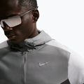 Мъжко яке за бягане Nike Impossibly Light Windrunner smoke grey/wolf grey/black 6