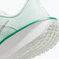 Дамски обувки за бягане Nike Quest 6 barely green/white/metallic silver 4