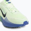 Обувки за бягане Nike Vomero 18 volt tint/black spruce 7