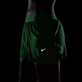 Дамски шорти за бягане Nike Swift Mid-Rise 2in1 illusion green 8