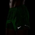 Мъжки къси панталони Nike Stride Dri-Fit с подплата 5" green spark 7
