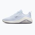 Дамски обувки за тренировка Nike Bella 7 football grey/sail/metallic cool grey 2