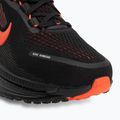 Мъжки обувки за бягане  Nike Vomero 18 black/university red/bright crimson 7
