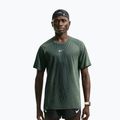 Мъжка тениска за бягане Nike Stride black/light green spark
