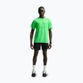 Мъжка тениска за бягане Nike Stride green spark 2