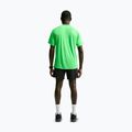 Мъжка тениска за бягане Nike Stride green spark 3