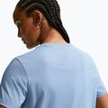 Дамска тениска Nike Sportswear Club Essentials work blue 4