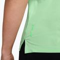 Дамска тренировъчна тениска Nike 24.7 ImpossiblySoft Light cucumber calm/illusion green 3