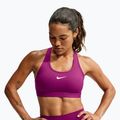Дамски спортен сутиен Nike Swoosh Medium Support true berry/white 4