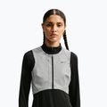 Дамски елек за бягане Nike Swift Flash metallic cool grey/black 4