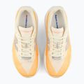 Дамски обувки за бягане New Balance FuelCell Rebel V5 calcium/gumdrop 3