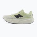 Дамски обувки за бягане New Balance FuelCell Rebel V5 pistachio butter/sea salt 3