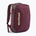 Туристическа раница Patagonia Black Hole Micro MLC 22 l berry fig