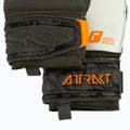 Reusch Attrakt Grip Finger Support вратарски ръкавици зелено-оранжеви 5370010-5556 3