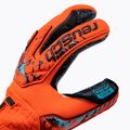 Reusch Attrakt Fusion Guardian AdaptiveFlex вратарски ръкавици червени 5370985-3333 3