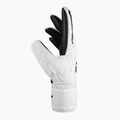 Вратарски ръкавици Reusch Attrakt Freegel silver white/black 4